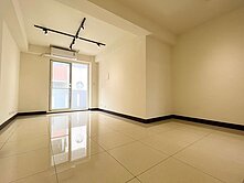 品富｜文心森林大新國小｜全新整理三房捷運美寓