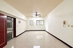 近文山特區稀有釋出採光明亮三房