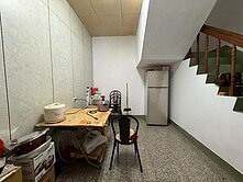 專任大里內新市場大明商圈活路透天