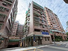 ⭐羣展團隊⭐【專賣】佳瑪商圈公園電梯管理採光3房