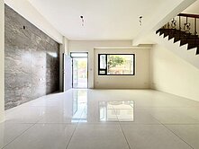 ★東森小鈞★ 全新邊間大面寬大地坪雙車電梯別墅