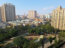 專賣~稀有釋出◆亞灣國艷中高樓層景觀三房車位