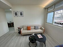 專~全新整理**公寓二樓**湖景第一排溫馨3房