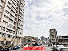 專-東區希望之都三房平車