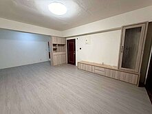 草漯重劃區草漯國中旁華廈大三房車