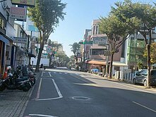 安平路8米大面寬電梯店住