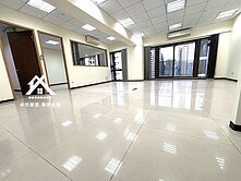 🎖️卓悦聯盟🎖️新富邑社區最低價景觀三室雙車位