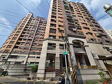 衛武營🍎南京大道三房平車