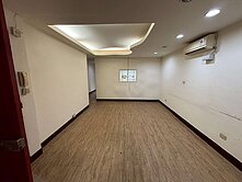 正頂溪站黃金三樓四房