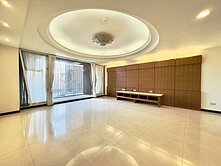 天籟美術︱國美館特區︱稀有5房平車︱三面採光