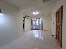 頂溪獨棟邊間3樓