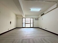 大里元百大鎮-超大室內空間四房+平面車位-超讚