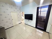 11年屋🏆逢甲超值絕美2房平車🏆~立馬看屋