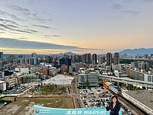 遠東世紀🍎優◆映象鋼骨E棟美三房+車🌺景觀頂樓