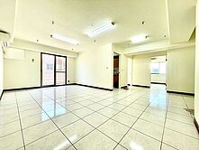 洽承辦最便宜！崇德漢口商圈３房Ｂ１平車！無限視野