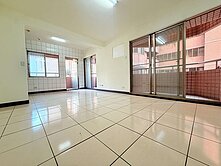 中興路商圈｜室內29坪大三房電梯華厦