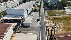 都內農地鳥松6米寬臨路大車進出(倉儲倉庫)