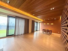 哲園方邸高樓層合併露臺戶四套房平車