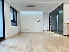 AI智慧園區｜靚公園稀有3改2房＋平面車位