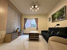 鳳山國中三房 ｜平車可終身租用｜邊間全屋翻新