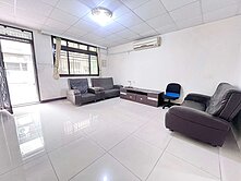 龍潭中興路近804醫院整新美透天