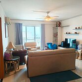 中央敦煌大坪數景觀戶平面車位(三改四房)