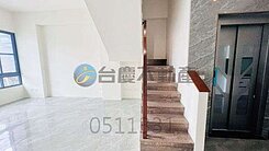 稀有五房．小劉專任🎯烏日五傳家🎯全新電梯別墅A