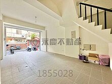 北區核心｜一中商圈｜稀有全新透天釋出