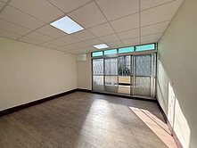 東區住七透天｜可合法三照｜屋況佳免整理