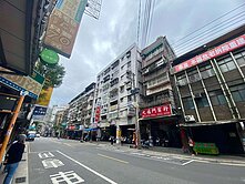 電梯華廈三房車｜捷運，公園，購物中心