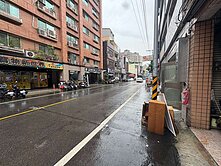 慈文路黃金店近未來G11綠線捷運