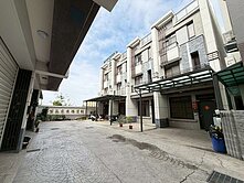 文德雅苑花壇輕屋齡大面寬雙車位透天美墅