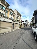 潭子輕屋齡前後臨路久樘車庫透天