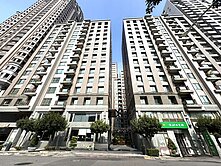 農十六/明星學區~稀有陽台進出高樓層3房+平移車位