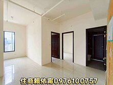 國門巨星星悅館電梯三房車K523