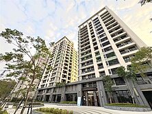 冠傑UI大2房雙衛浴開窗附平車