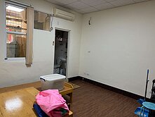 成大透天五套房