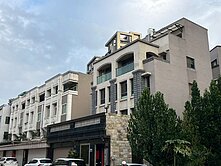 13期旁高工電梯雙車別墅，絕美全新裝潢樹義學區