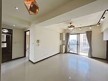 ⭐松竹五路燙金門牌⭐輕屋齡⭐三房平車⭐視野戶⭐