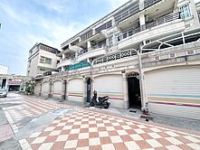 我是專員｜仁雄商圈大地坪超美雙車墅｜找我最好談