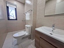 輕屋齡臨路雙車美別墅｜ 近沙田路全聯｜有孝親房