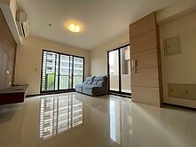 樹梢戶露臺大空間｜兩房坡道平車｜未來全聯走路就到