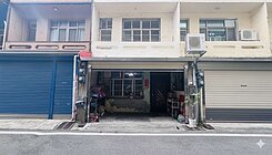 竹南運動公園旁大地坪美透天近車站