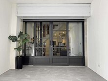 全新整修溫馨透天⭐岡山車站+捷運 ｜商業機能核心