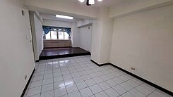 獨家銷售🏠樹孝商圈免千萬3+1房平車美厦