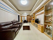 歐洲村*邊間*低總價溫馨3房