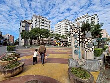 ~大業寶山商圈~寶山公園旁稀有電梯透店~公園第一排