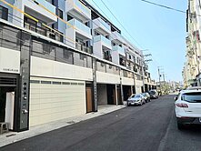 仁武八卦寮臨路大面寬近7米可併排雙車電梯別墅