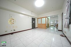 鳳山南華五甲商圈高樓成家3+1房