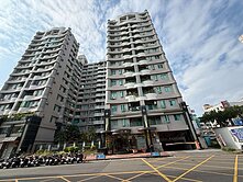 💯漢神巨蛋瑞豐夜市商圈陽台進出三房+車位💯